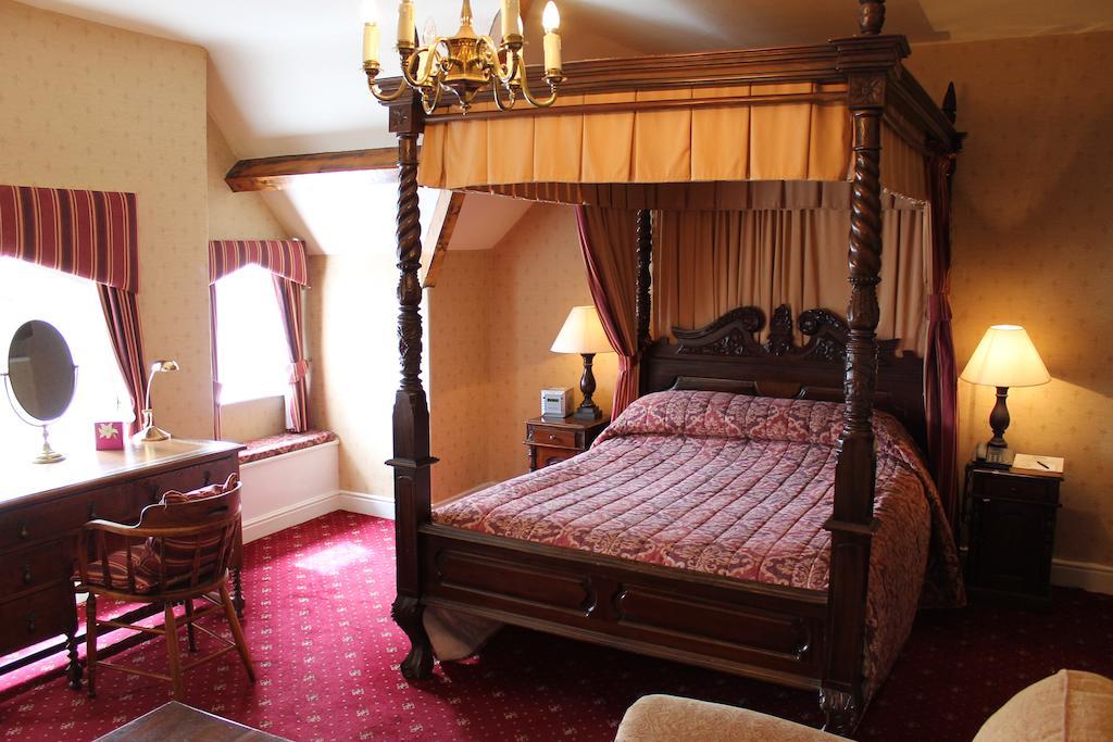 Oakwood Hall Hotel بنغلي الغرفة الصورة